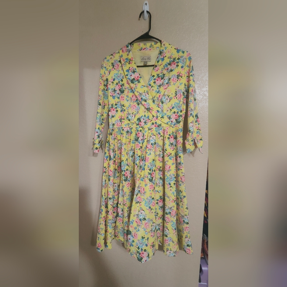 Lindy Bop Floral Yellow Faux Wrap Dress EUC Tried On Never Worn